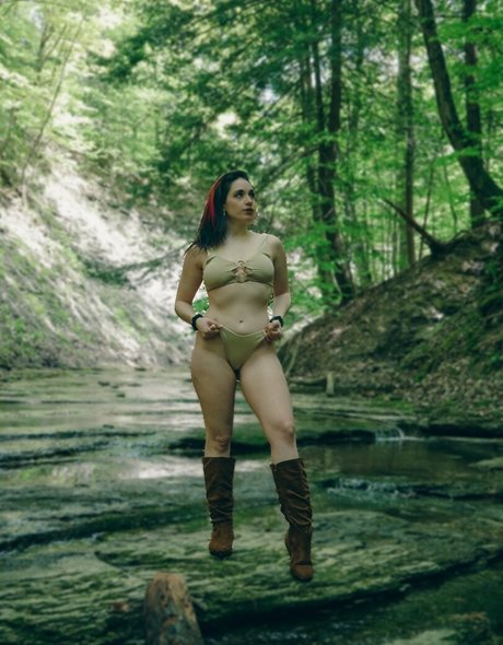 SunfyreTv modèle sympa photos