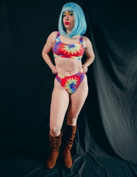 SunfyreTv estrella porno desnuda archivo