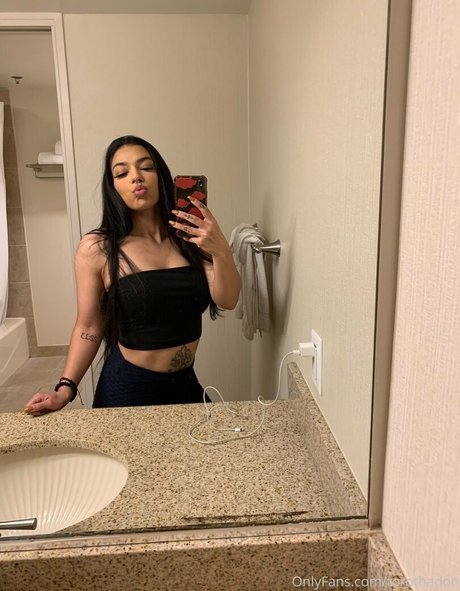 torothadon star du porno chaude photos