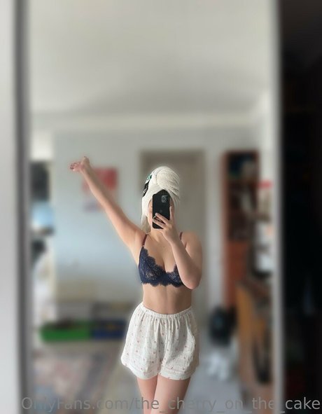 the cherry on the cake estrella del sexo fotos