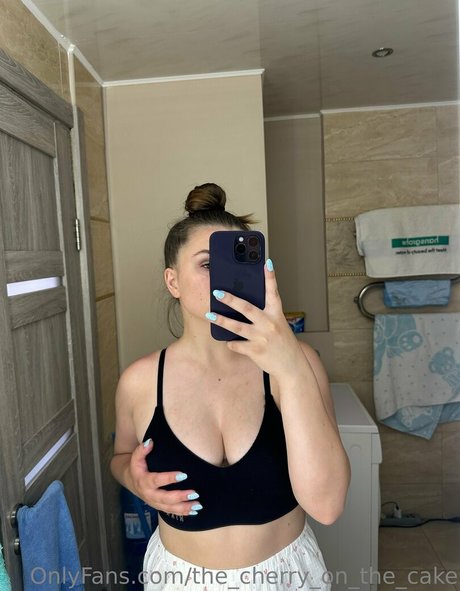 the cherry on the cake estrella de alta definición fotos