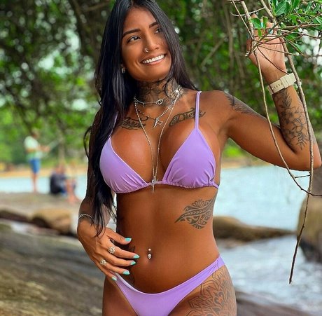 Aryadne Abranches star adult photo