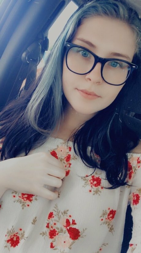 nessajade modèle parfait image