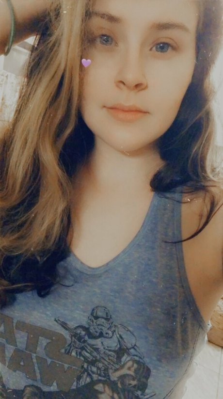 nessajade actrice porno photos