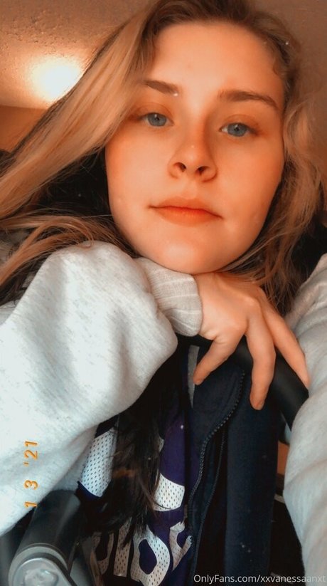 nessajade nus star du porno galerie