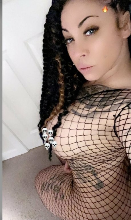 violetfire modelo galerías