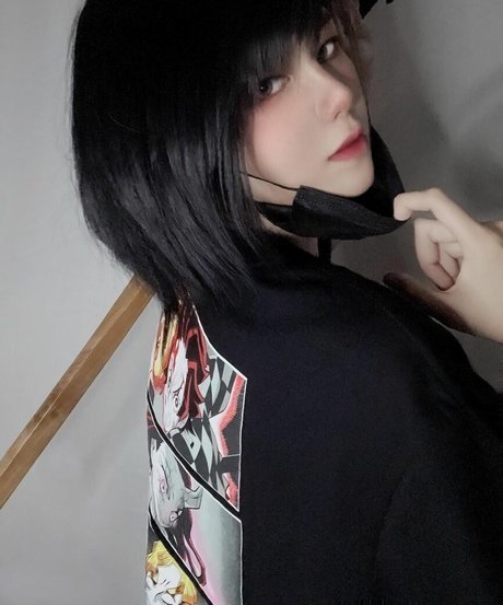 Aveline Tetsuya bonita modelo imágenes