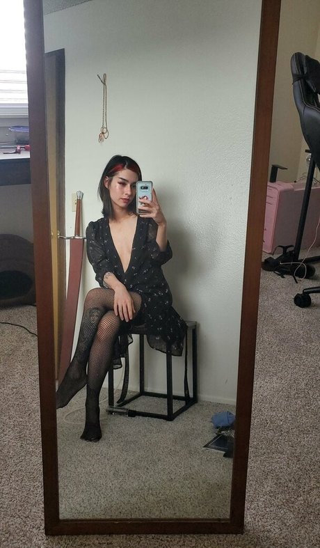 lilbathory étoile chaude collection