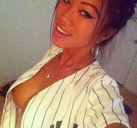 Jada Cheng estrella porno erótica galerías