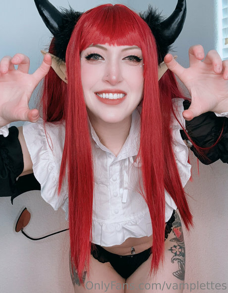 vamplettes star nude photos