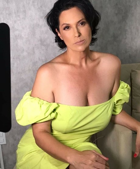 Ileuza Elias jolie star du porno images