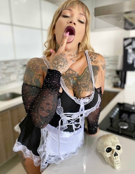 monyz xxx estrella porno recopilación