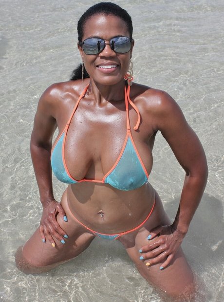 Raven Swallowz étoile parfaite photos