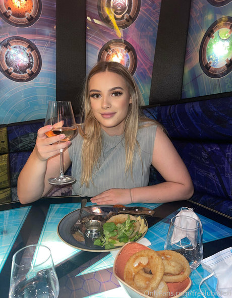 freelubielexi actrice de sexe images