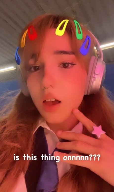 Arielle Maxine star du porno gratuit galerie