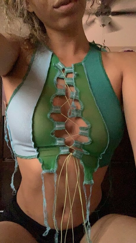 lolaqueencobra modelo erótico imagen