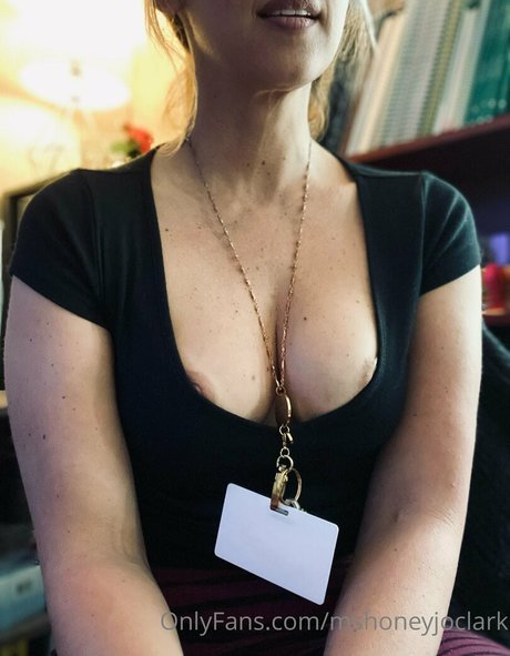 Mshoneyjoclark star du porno exclusive galeries