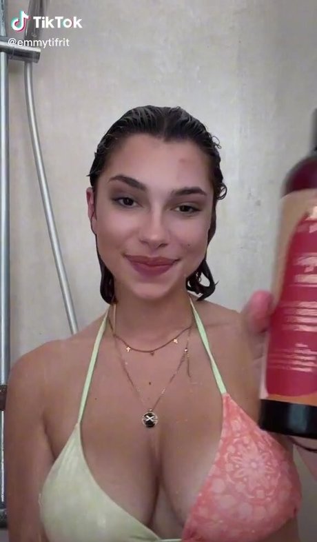 Emmy Tifrit xxx estrella porno galerías