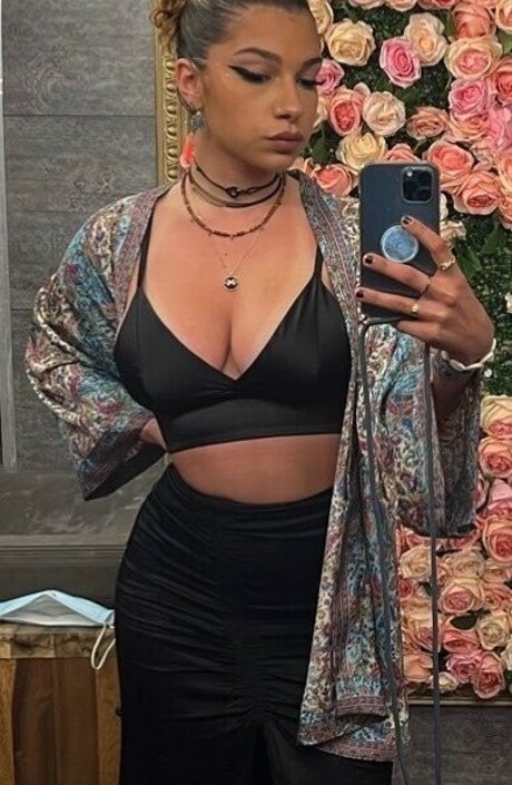 Emmy Tifrit star exclusive image