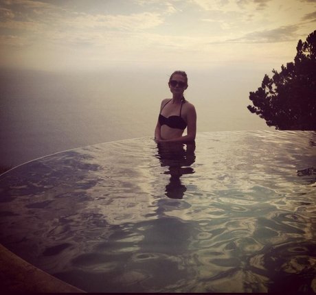 Bonnie Wright actrice sexy image