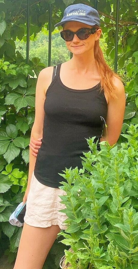 Bonnie Wright jolie étoile galeries