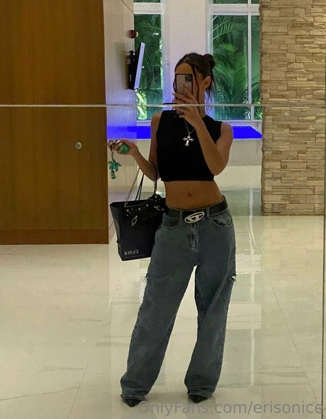 erisonice desnudos estrella galerías
