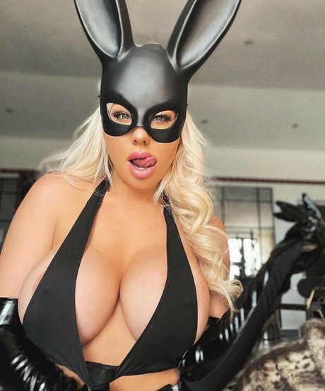 Amanda Breden star du porno photo