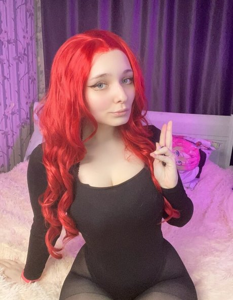 mia green tea modèle adulte photos