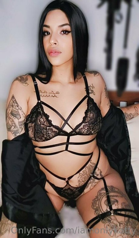 iamonlykatty modelo gratis imágenes