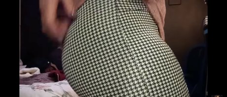 ASMR Alysaa pornstar free images