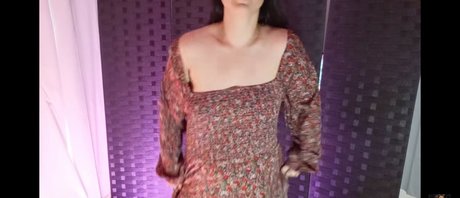 ASMR Alysaa sexy model images