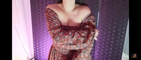 ASMR Alysaa nude star photos
