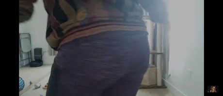 ASMR Alysaa xxx star gallery