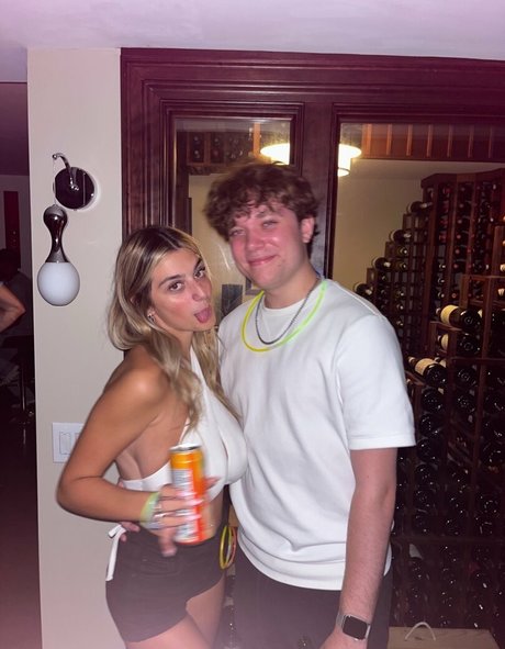 Maya Franco hermosa estrella fotos