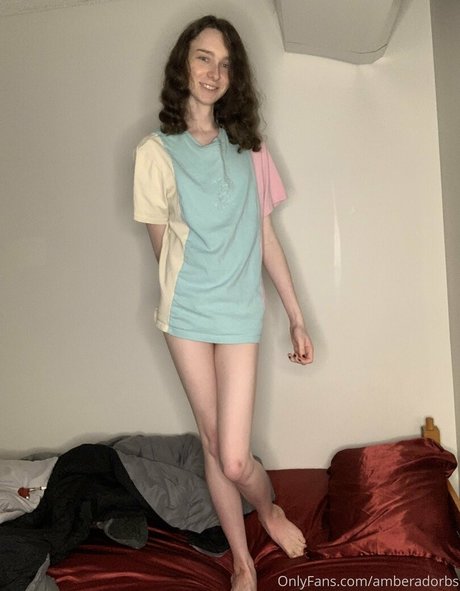 amberadorbs actrice pornographique img