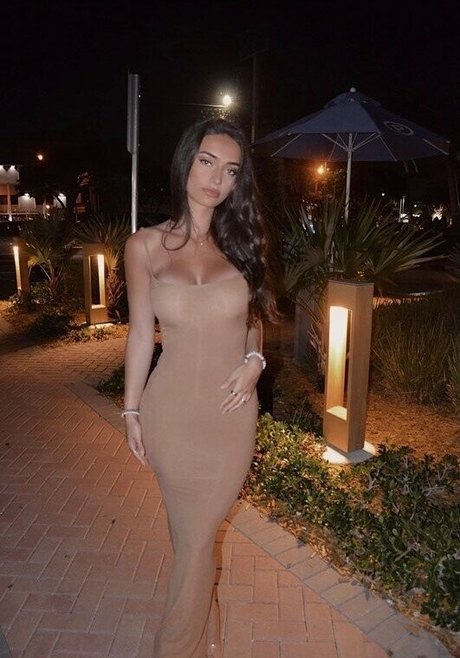 Sophia Churgranis sexy star photos
