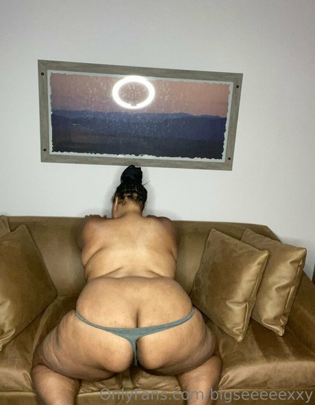 bigseeeeexxy modelo caliente galerías