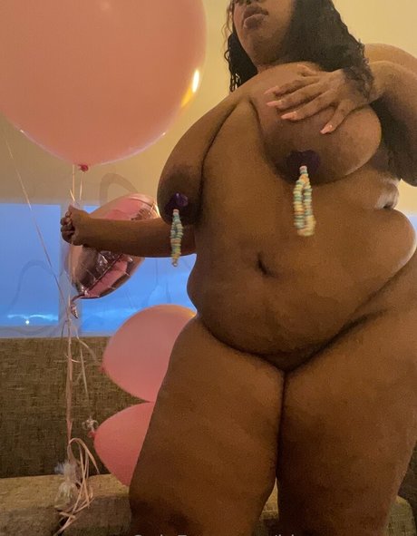 seins moyens onlyfans xxx nu img