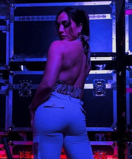 Raquel Rodriguez modèle sexy photos