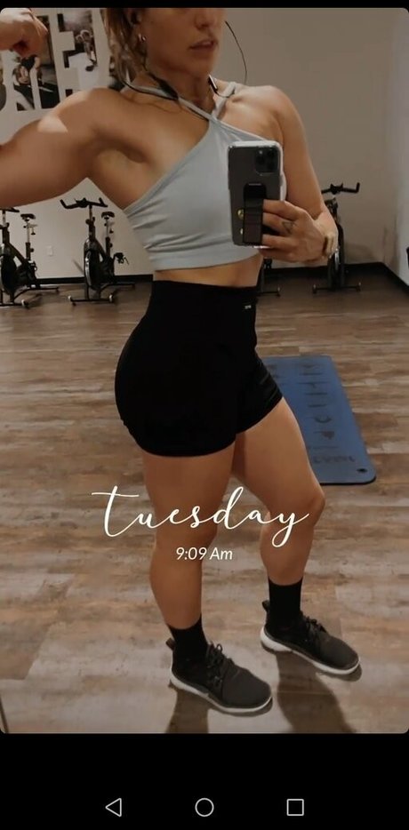 Raquel Rodriguez estrella porno de arte foto