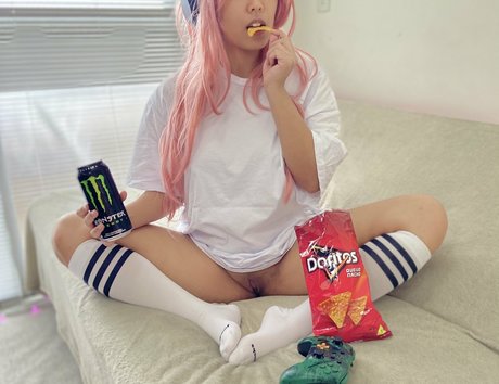 hatsuzume actriz de alta definición fotos