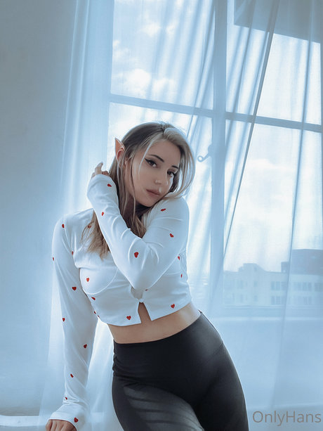 Hannah Ray linda estrella galerías