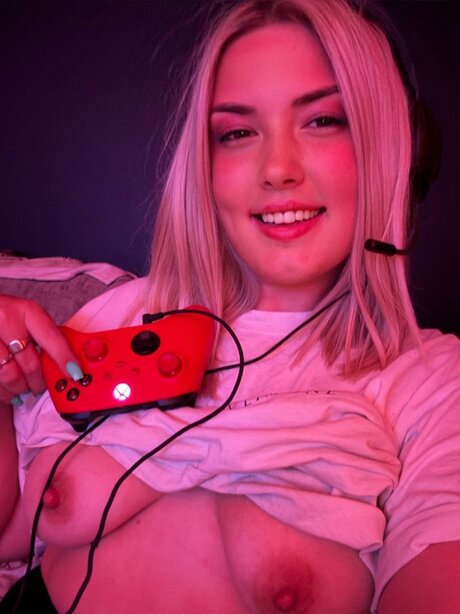 Yvonne Bar modelo de arte recopilación