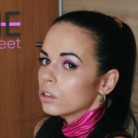 Nekane Sweet actrice nue archive