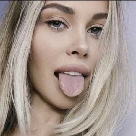 Lily Ermak star exclusive pictures