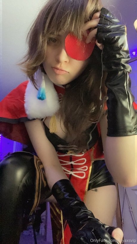 MyaXS estrella hd fotos