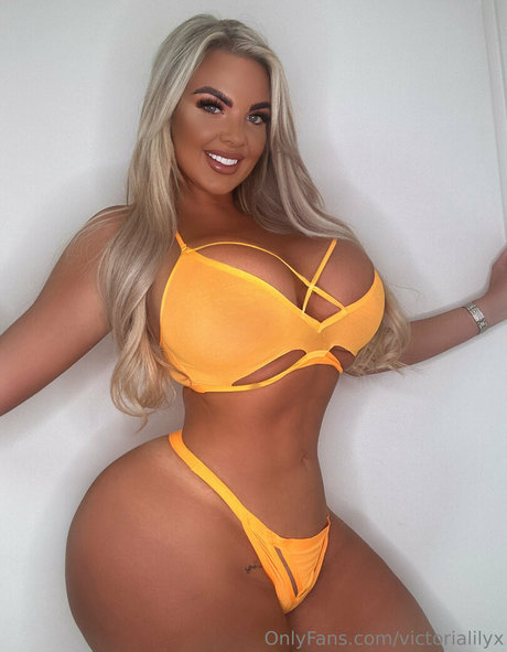 Victorialilyx modelo libre foto