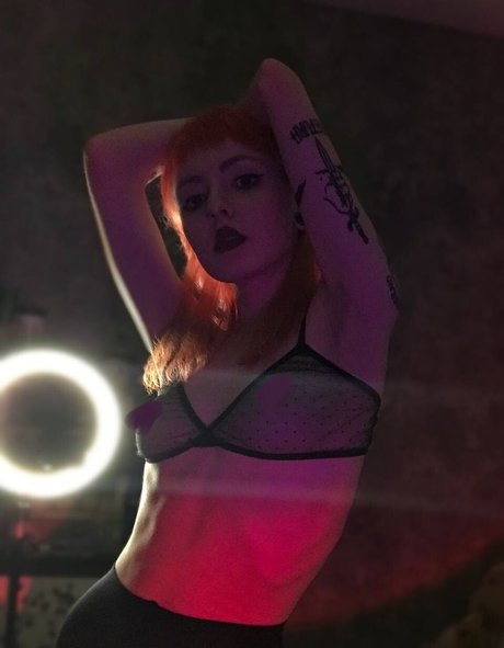 itsadeathwish estrella superior archivo