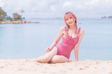 Akaei Ray star du porno en haute qualité archive