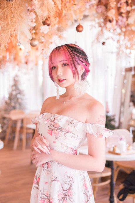 Akaei Ray desnudos estrella porno imágenes